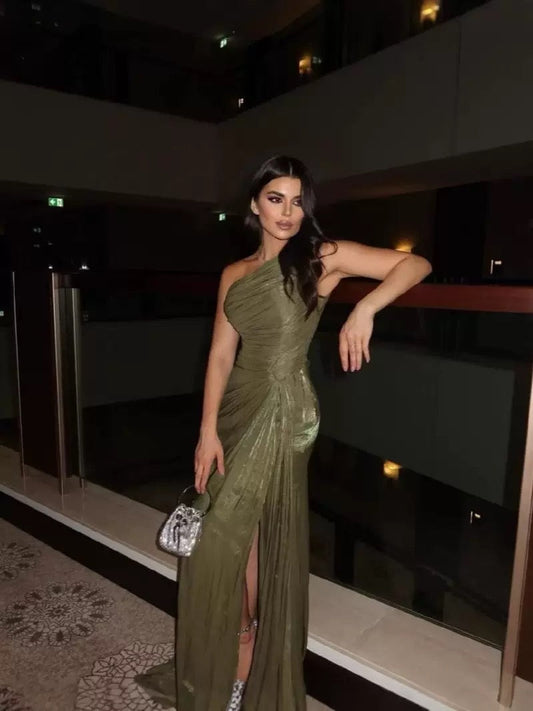 Pleated shimmering evening gown