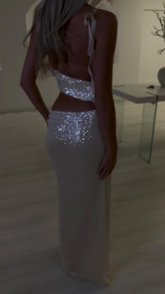 Gorgeous openwork evening gown