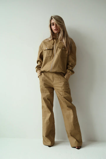 Khaki practical two-piece set