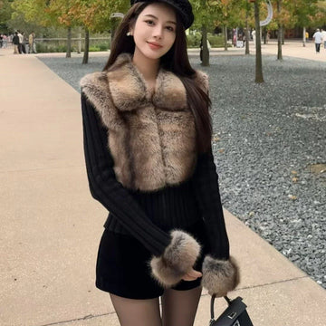 knitted cardigan with faux fur collar